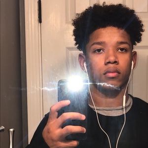 Meet your Posher, Chris